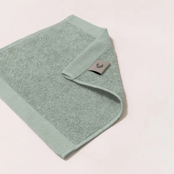 Duurzame eucalyptus Luna gezichtsdoek (4 stuks) van 67% gerecycled katoen en 33% polyester, 500 g/m², hoge kwaliteit, zacht, absorberend en sneldrogend.